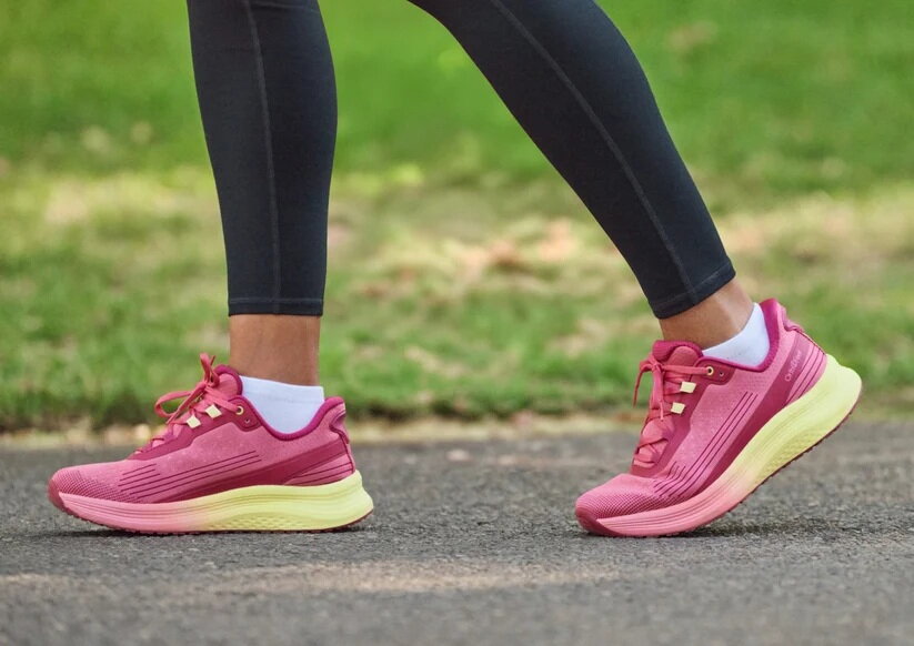OrthOfeet Dames Hands-Free Instap Sneaker Nira Dart Fuchsia Yellow